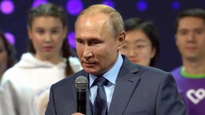 Путин пообщается со студентами в Татьянин день