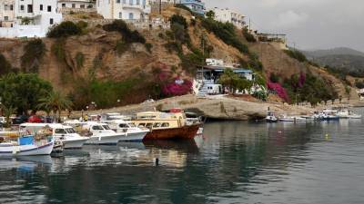 Россиянин приплыл в Грецию на украденной в Турции лодке