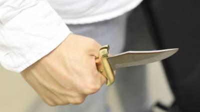 Ковидного пациента с ножом в сердце нашли в одной из больниц Петербурга