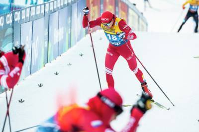 Мужская сборная России по лыжным гонкам выиграла бронзу на этапе Кубка мира