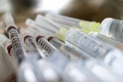 В ФРГ нескольких сотрудников уволили из-за отказа вакцинироваться от COVID - aif.ru - Германия - земля Саксония-Анхальт
