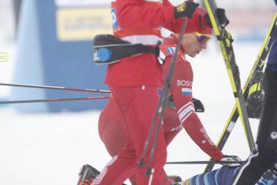 Норвежский лыжник посоветовал Большунову "залечь на дно" после скандала в эстафете