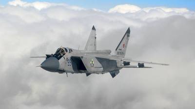 В России приступили к разработке истребителя-перехватчика нового поколения
