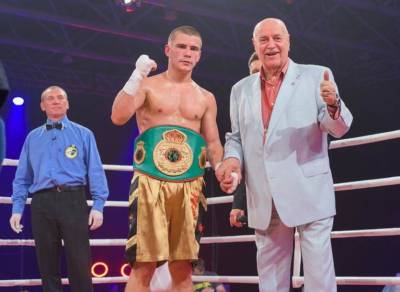 Украинский боксер нокаутирован в России в претендентском турнире