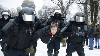 На акциях протеста в России задержали более 3,5 тысяч человек