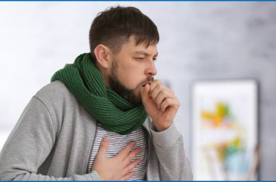 Как отличить пневмонию от простуды: врач назвал самый верный способ
