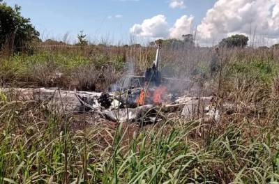 Самолет с членами футбольной команды разбился в Бразилии