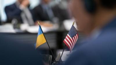 Политики на Украине соревнуются за право быть наместником Байдена