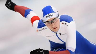 Конькобежец Трофимов завоевал бронзу на дистанции 5000 метров на этапе КМ в Херенвене