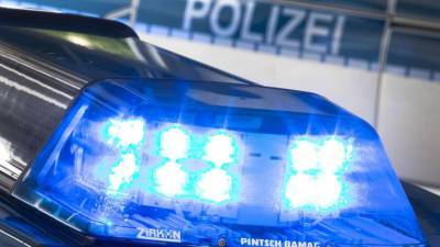 Инцидент на A6: шестеро истощенных нелегалов пытались попасть в Германию