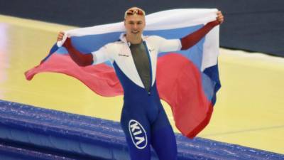 Конькобежец Кулижников взял бронзу на дистанции 1000 м на Кубке мира