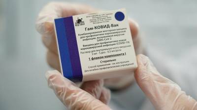 Военных РФ на авиабазе Хмеймим начали прививать вакциной «Спутник V»