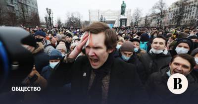 Акции в поддержку Навального закончились задержаниями