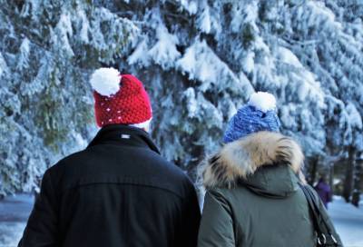 Петербуржский врач объяснила, почему нужно носить шапку зимой