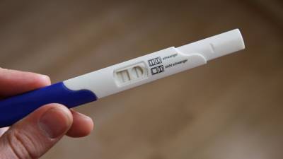 Минздрав РФ дал советы по беременности для перенесших коронавирус женщин