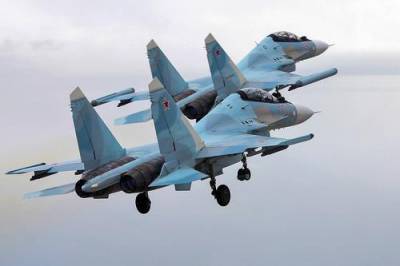 Самолеты ВКС России отработали условное уничтожение эсминца США «Дональд Кук» в Черном море