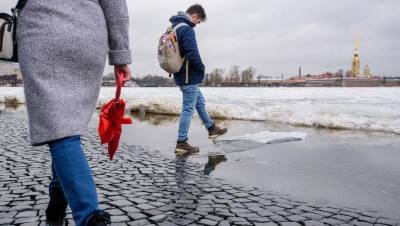 Петербург может повторить в понедельник температурный рекорд