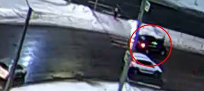 Пешеход попал под колеса автомобиля на "зебре" в Петрозаводске (ВИДЕО)