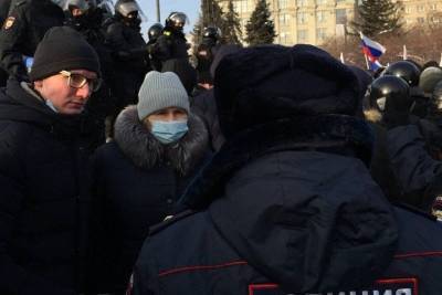 Госканал без ссылки на источники заявил о привлечении школьников на акцию в поддержку Навального в Новосибирске