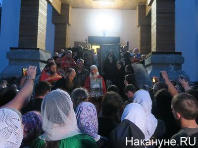 Сторонники бывшего схиигумена Сергия ждут благословения своего духовника на новые проповеди