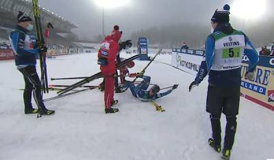Лыжник Большунов ударил финна палкой и получил дисквалификацию