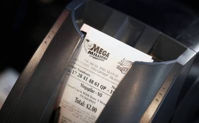 В США житель Мичигана выиграл в лотерее $1 миллиард