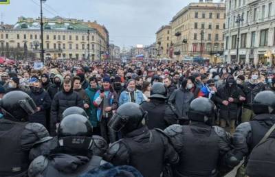 Раскрыто число пострадавших в стычках с полицией и ОМОН в Москве
