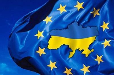 ЕС планирует пересмотреть соглашение об ассоциации с Украиной: подробности