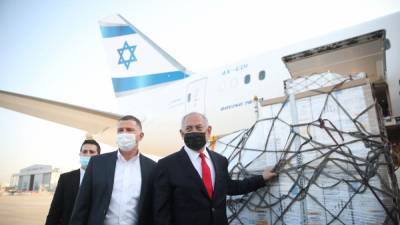 Израиль на неделю прерывает международное авиасообщение