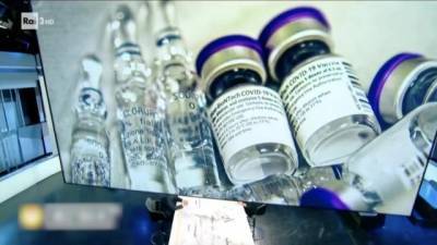 Италия подаст в суд на Pfizer и AstraZeneca из-за задержек поставок вакцин