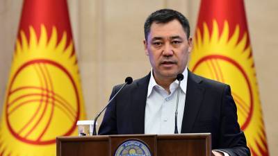 Свой первый заграничный визит президент Киргизии совершит в Россию