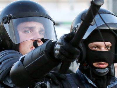 Челябинский суд счел неподчинение омоновцу страшнее организации митинга