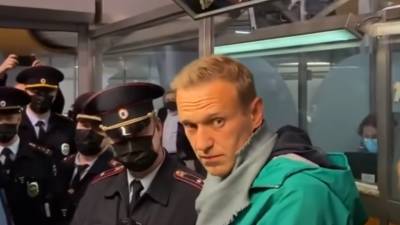 Омбудсмен планирует заехать "в гости" к Навальному