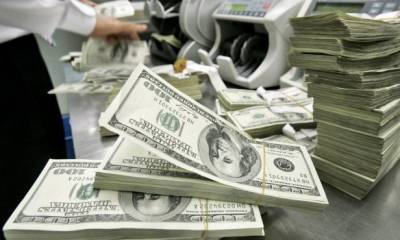 Эксперты заговорили о скором крахе доллара