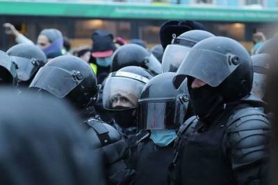 В Петербурге задержания «митингующих» продолжились в воскресенье