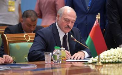 Лукашенко заявил о готовности начать выдачу биометрических паспортов в Белоруссии