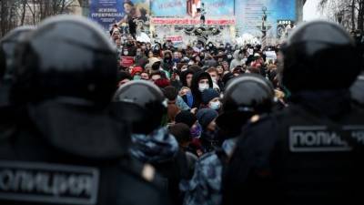 Уголовные дела по двум статьям возбуждены после несанкционированной акции в Москве