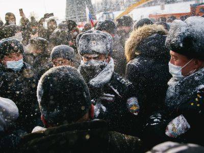 В Уфе задержания активистов до митинга не остановили многотысячный протест