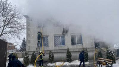 Пожар в Харькове: Разумков поручил подготовить законопроекты о пожарной безопасности