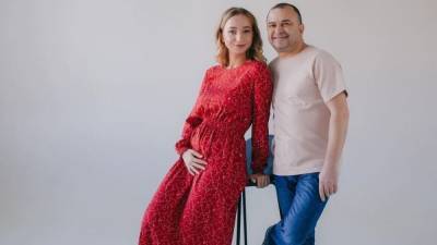 Катя меня понимает с полувзгляда: Виктор Павлик рассказал секреты брака с молодой женой
