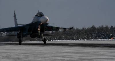 Российские Су-30, "Противник" и "Сопка" в Беларуси: круглосуточное боевое дежурство