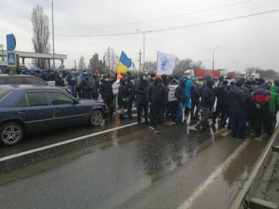 Одесские моряки перекрыли Киевскую трассу: из-за чего вспыхнул протест