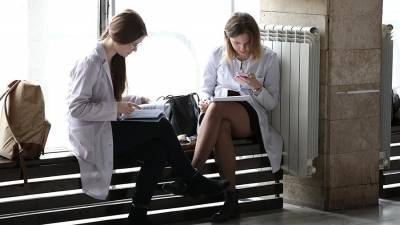 Путин предложил учредить институт наставничества для студентов-медиков