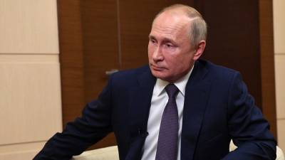 Путин осудил привлечение детей к незаконным акциям