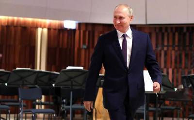 Путин призвал вузы выделять средства на поддержку спорта