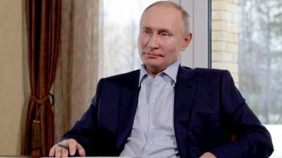 «Скучно, девочки» — Владимир Путин прокомментировал «расследование» Навального