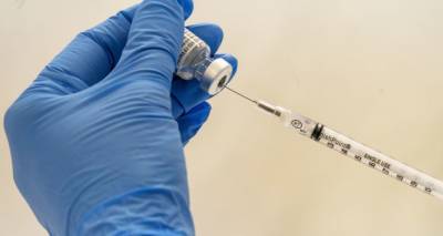 Только вакцина, одобренная ВОЗ – парламент Грузии поддерживает план вакцинации населения