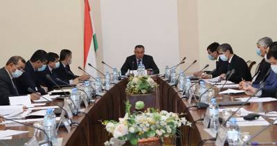 Под председательством Давлатали Саида состоялось заседание наблюдательного совета по вопросам свободных экономических зон