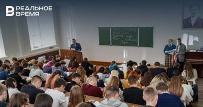 Студенты российских вузов в ближайшее время вернутся к очному формату обучения