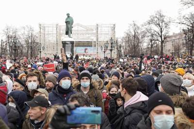 Владимир Путин прокомментировал протесты в поддержку Алексея Навального